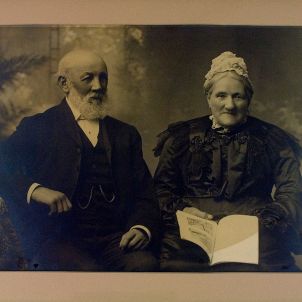 Mr and Mrs Charles Bean Rainton (née Mary Ann Patton)