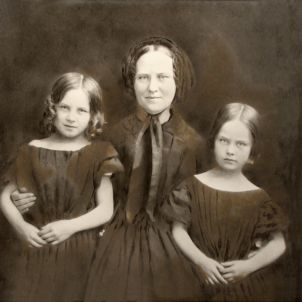Edinburgh widow Mrs Douglas with her daughters Helen and Janet, about 1858. Edinburgh widow Mrs Douglas with her daughters Helen and Janet, about 1858.