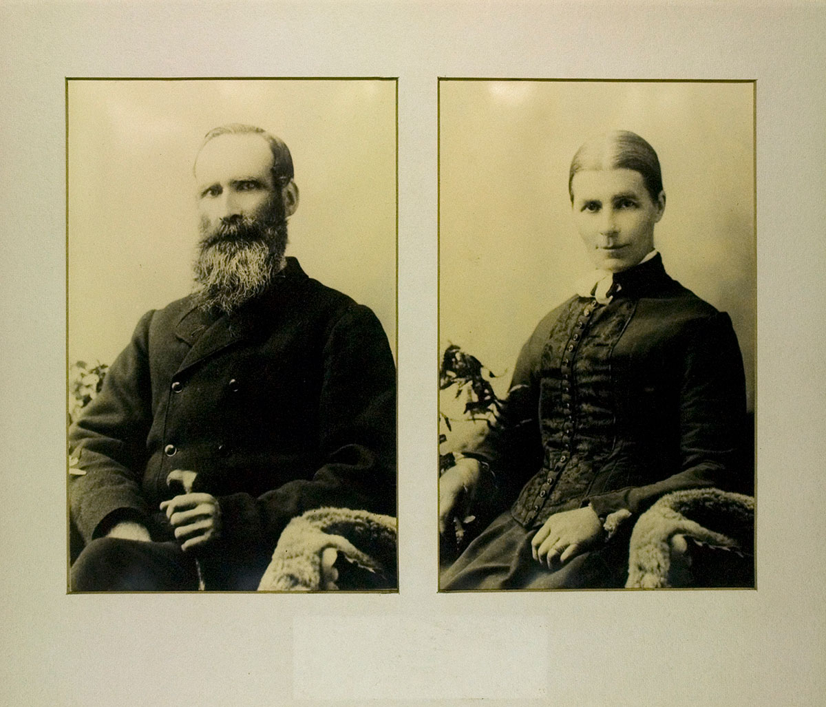 Mr and Mrs James Petrie (née Ann Milne)